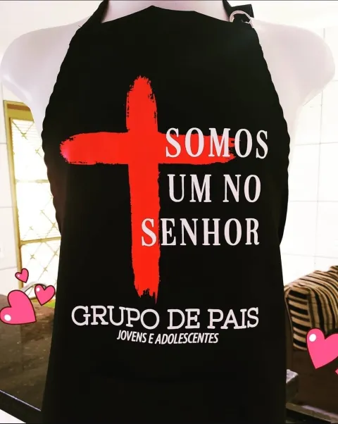Avental preto com estampa de grupo de igreja